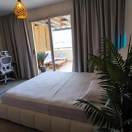 Appartement Sunset Luxury Paralímni